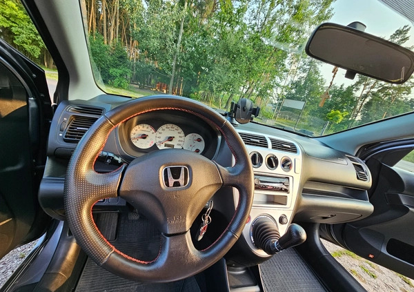 Honda Civic cena 6800 przebieg: 275050, rok produkcji 2005 z Ząbki małe 232